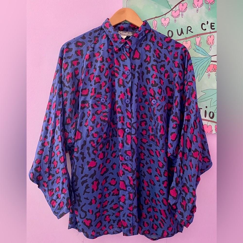 Vintage leopard print shirt - M - made in Hong Kong
